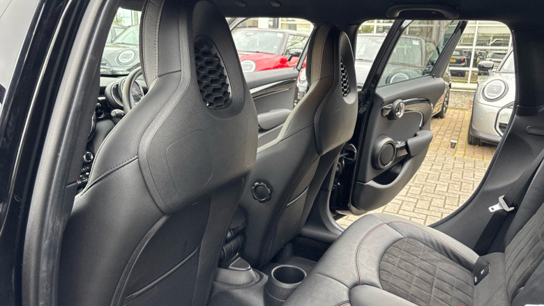 MINI Hatchback 1.5 Cooper Sport 5dr Petrol Hatchback